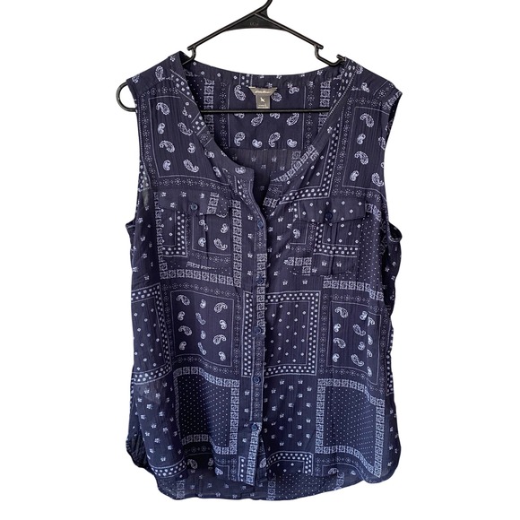 Eddie Bauer Tops - Eddie Bauer Womens Navy Blue Bandana Paisley Gauze Sleeveless Button Down Top L